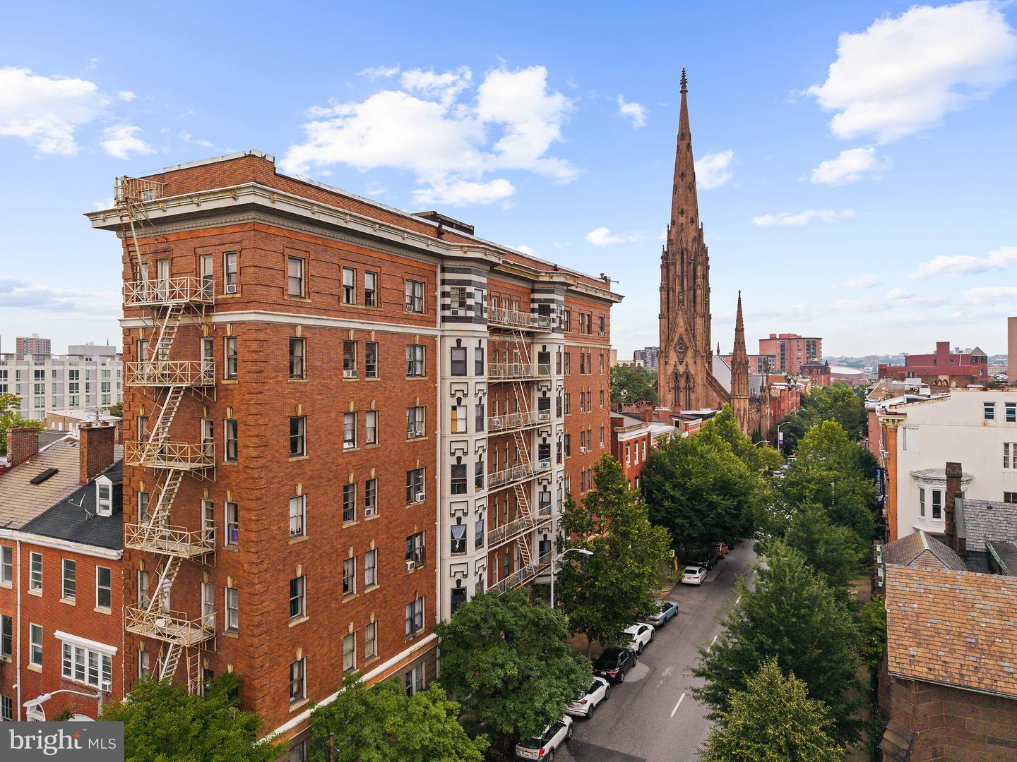 700 Park Ave Property Photo 45