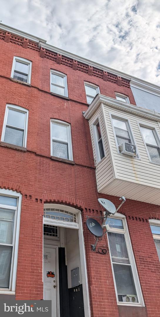 1923 Mcculloh St Property Photo 2