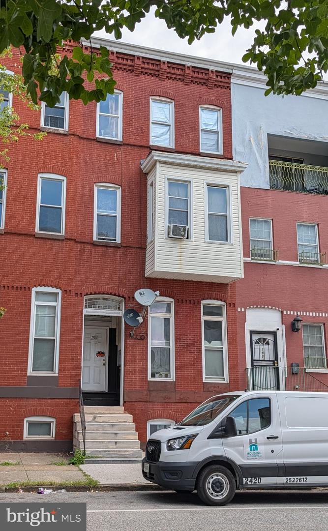 1923 Mcculloh St Property Photo 3