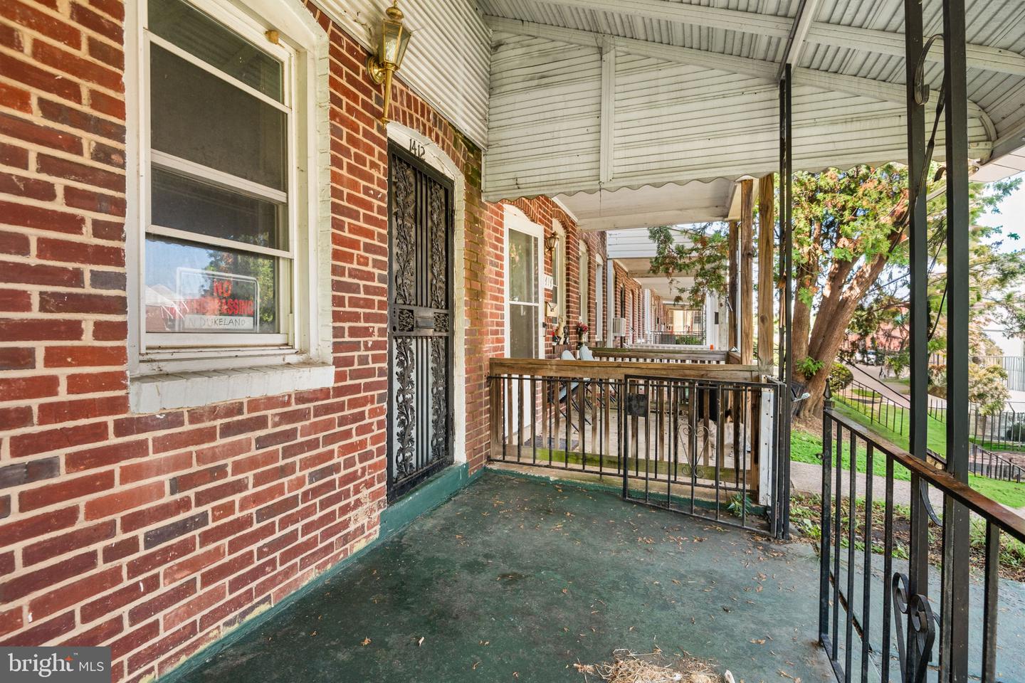 1412 N Dukeland St Property Photo 4