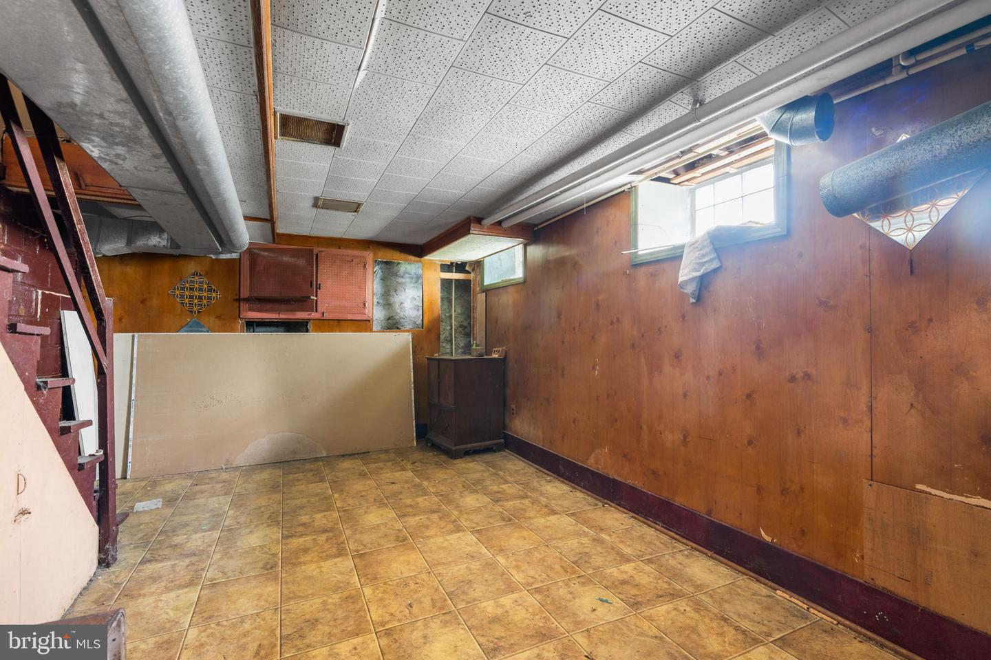 1412 N Dukeland St Property Photo 30