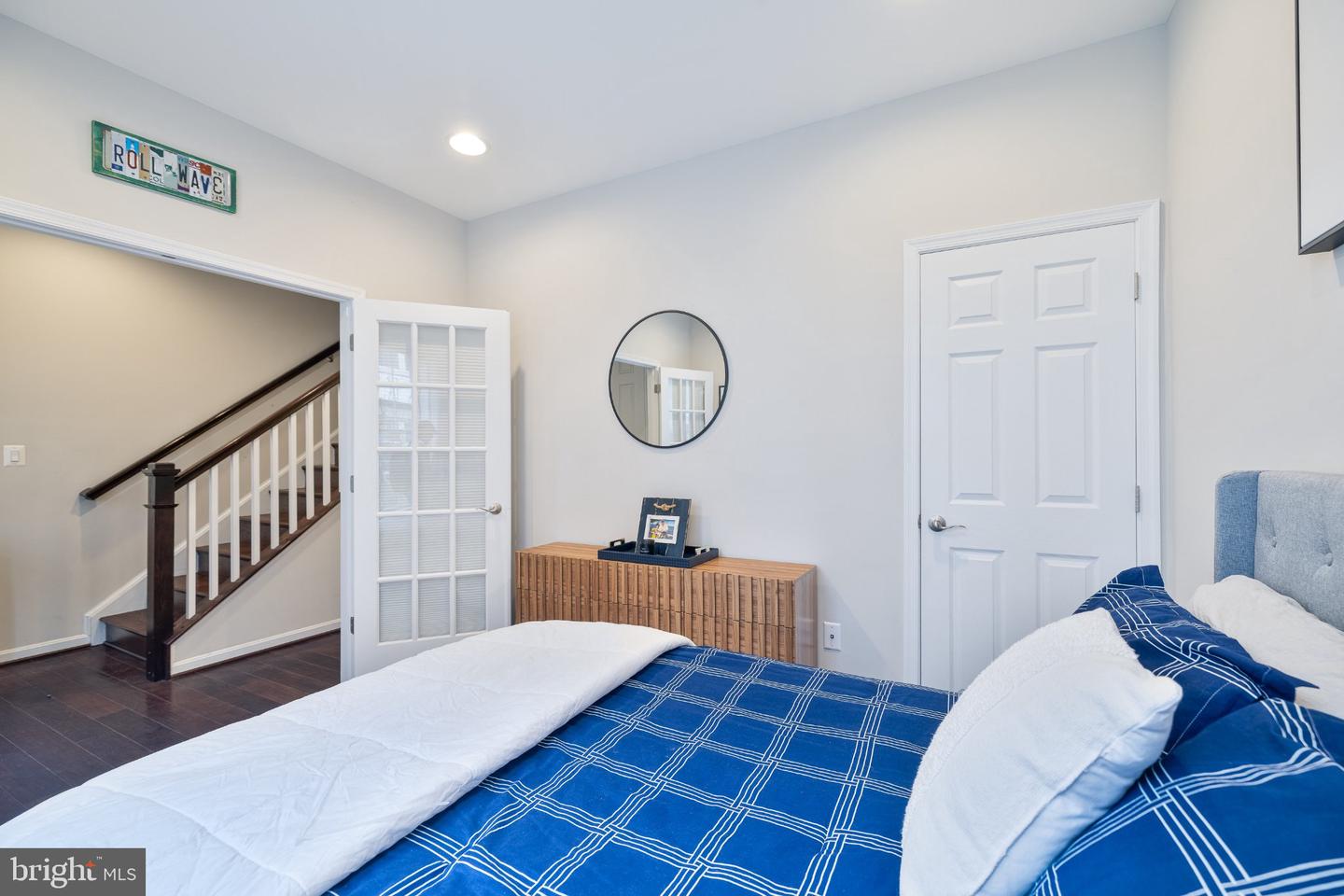 1209 Berry St Property Photo 7