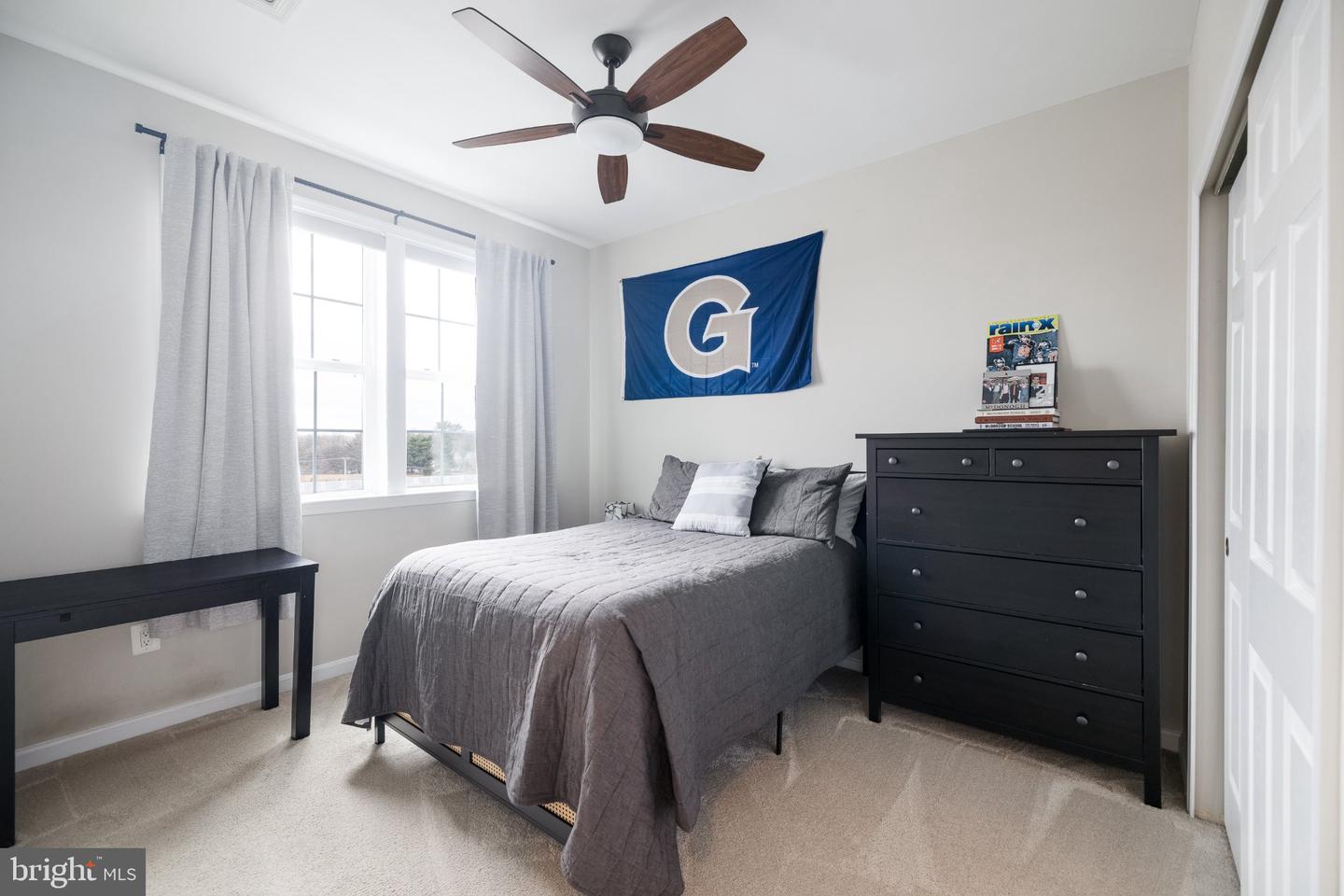 1209 Berry St Property Photo 42