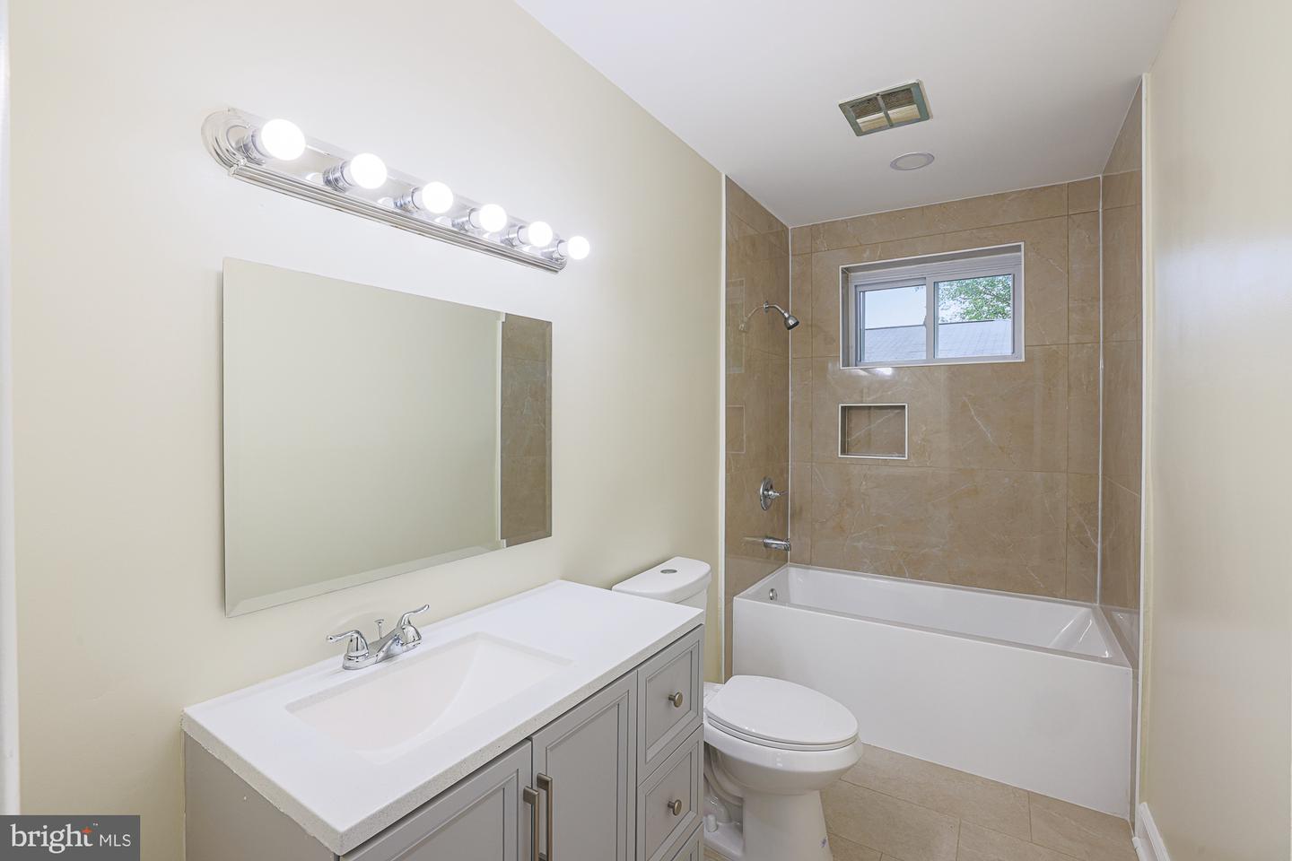 6011 Western Run Dr Property Photo 28