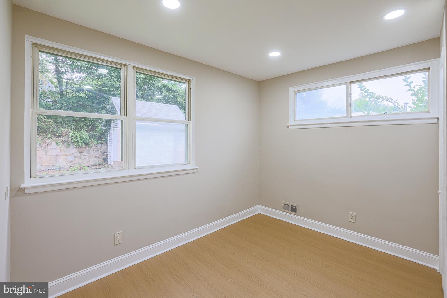 6011 Western Run Dr Property Photo 32
