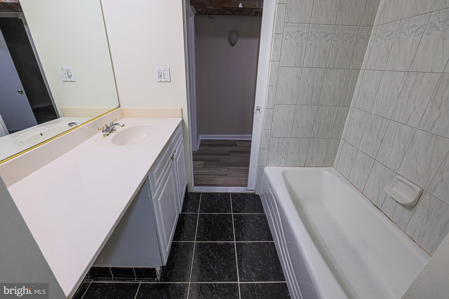 6011 Western Run Dr Property Photo 43