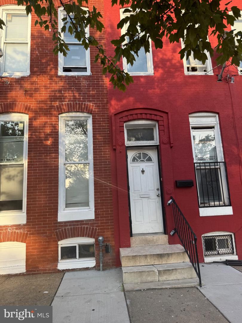 11 N Fulton Ave Property Photo 1