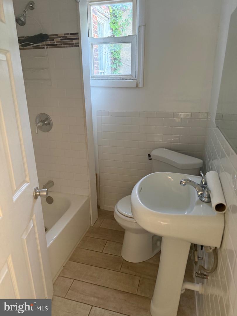 11 N Fulton Ave Property Photo 13