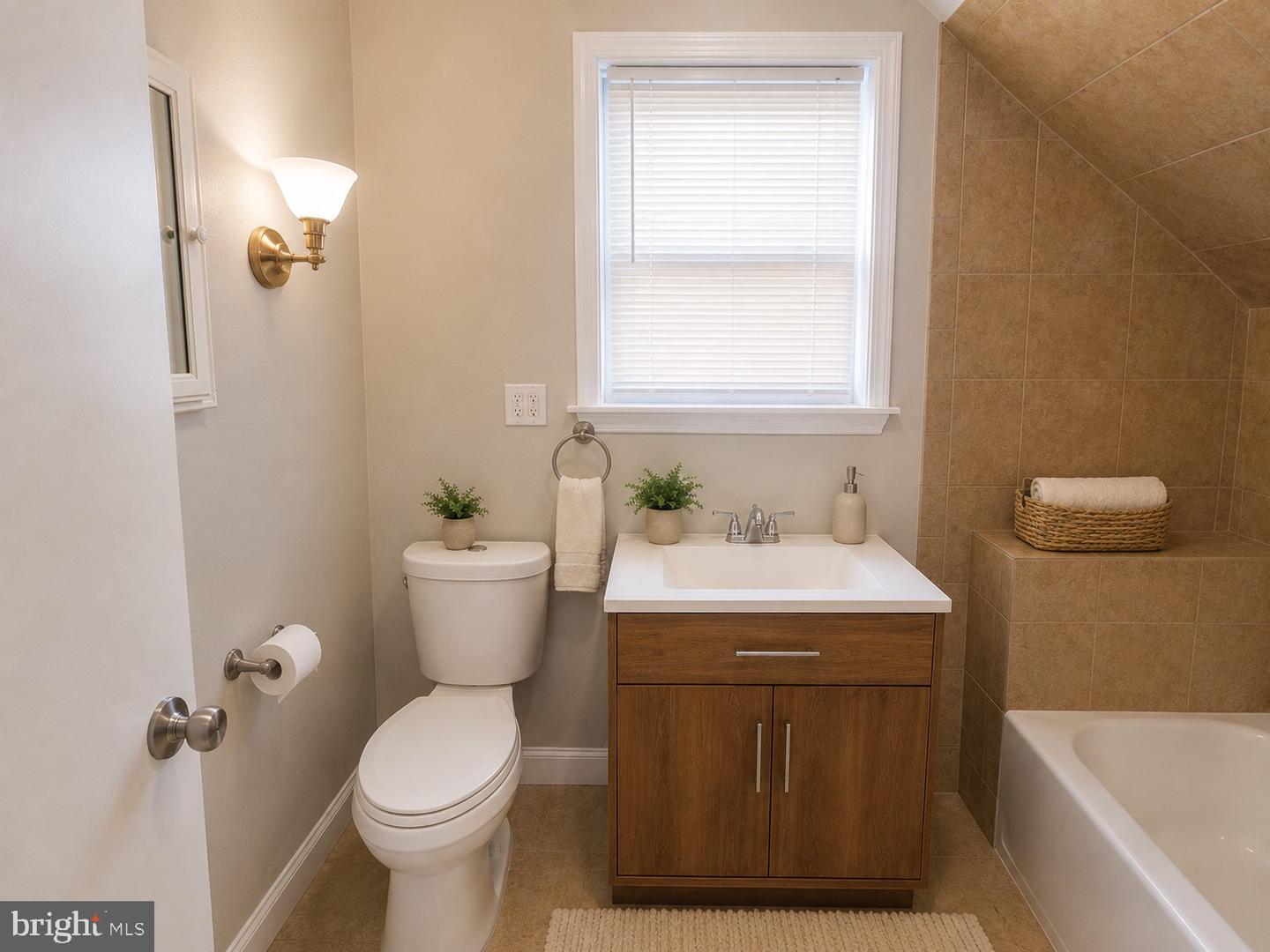 2914 Kildaire Property Photo 8