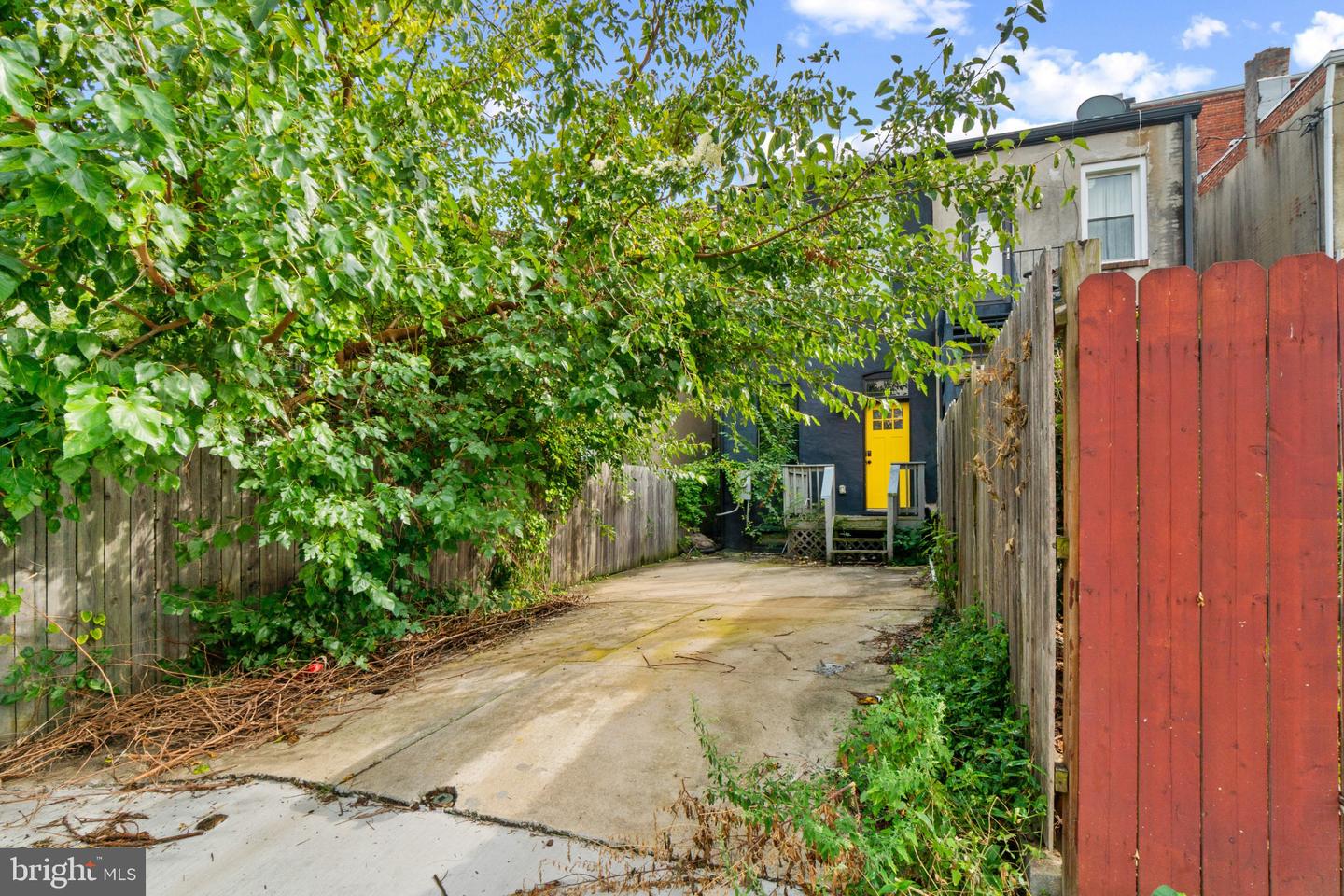 820 Newington Ave Property Photo 32