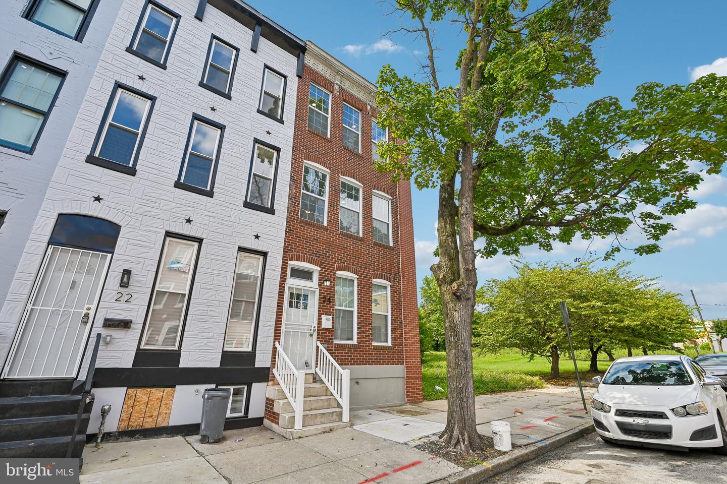 24 N GILMOR ST Property Photo 1