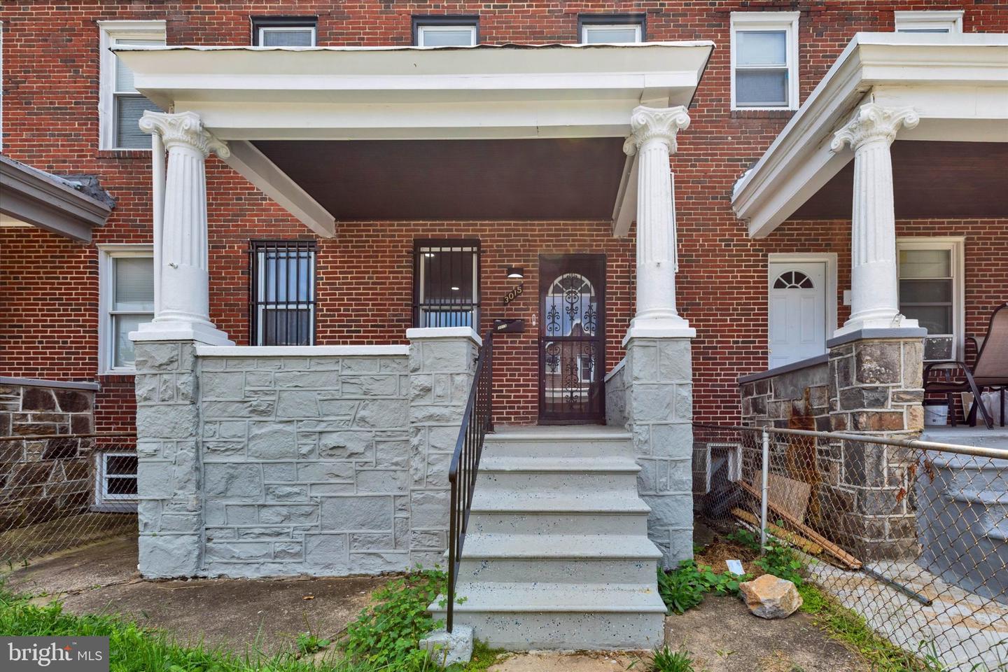 3015 SPAULDING AVE #1 Property Photo 1