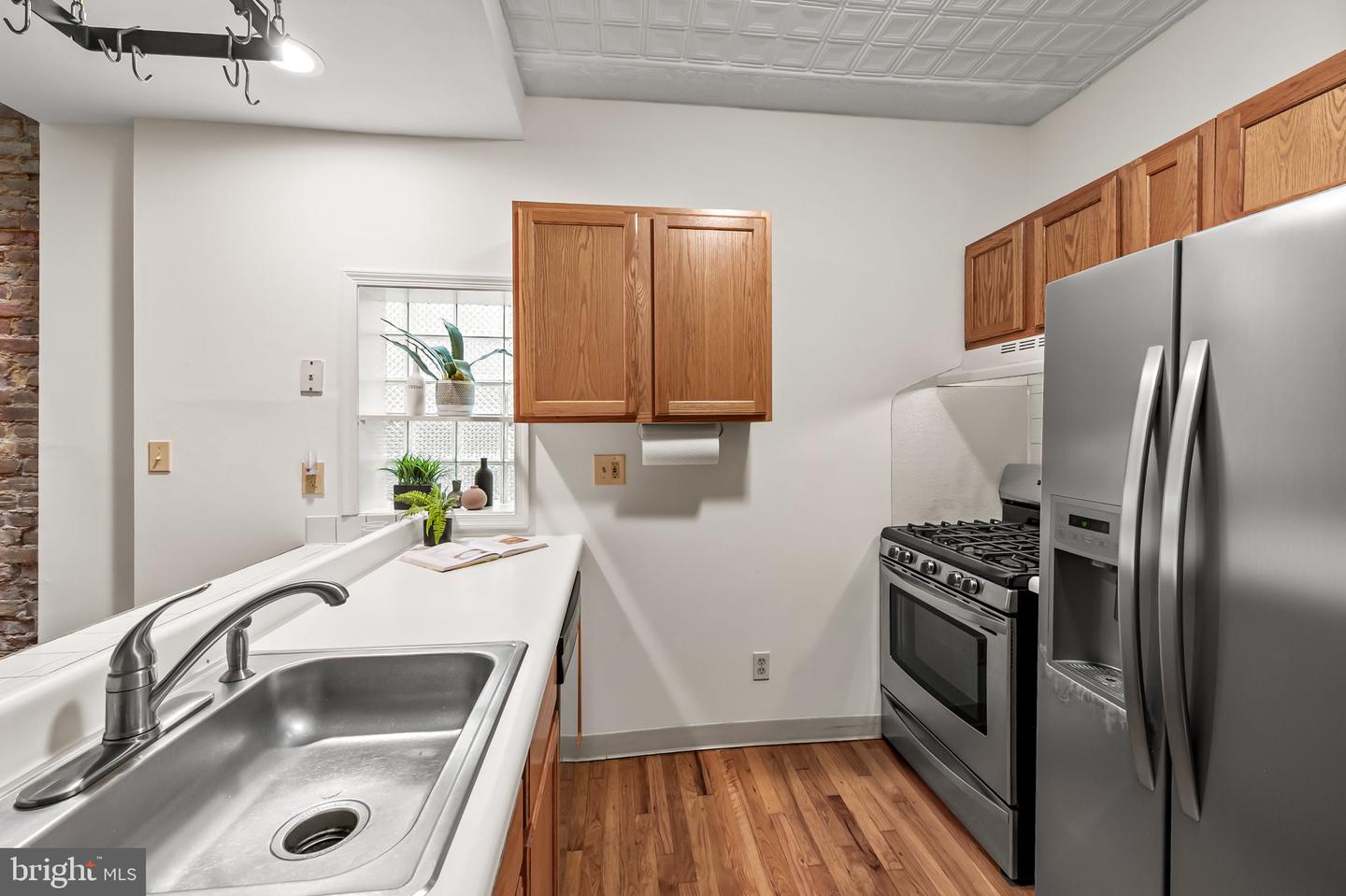 1309 Light St Property Photo 13