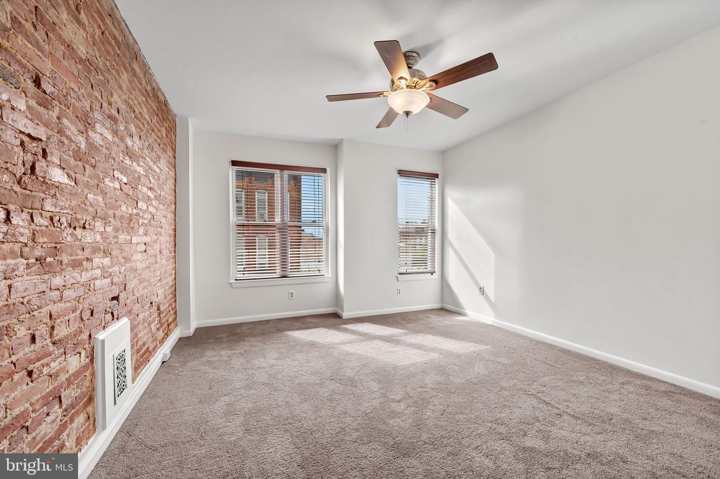 1309 Light St Property Photo 17