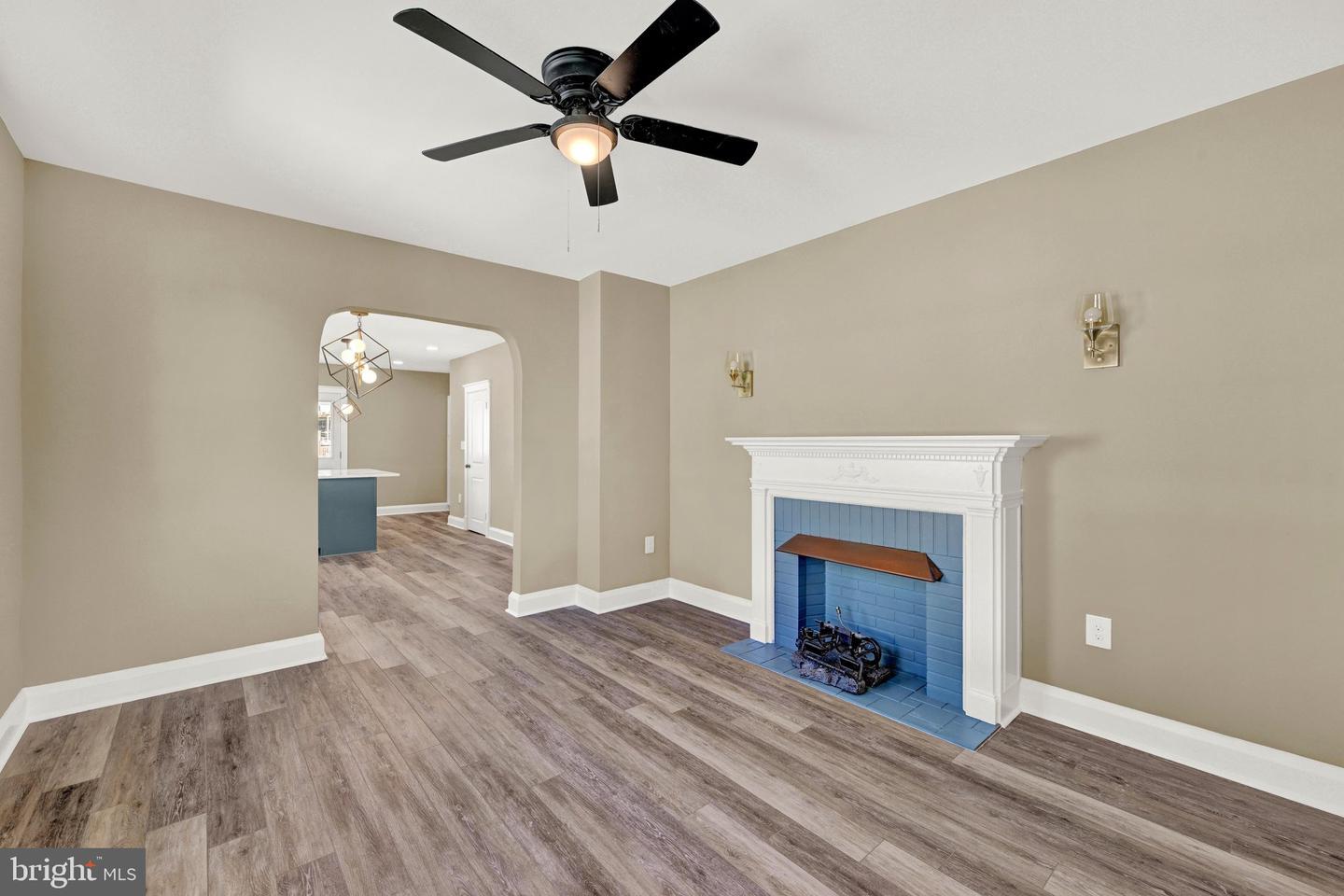2604 Roselawn Ave Property Photo 7
