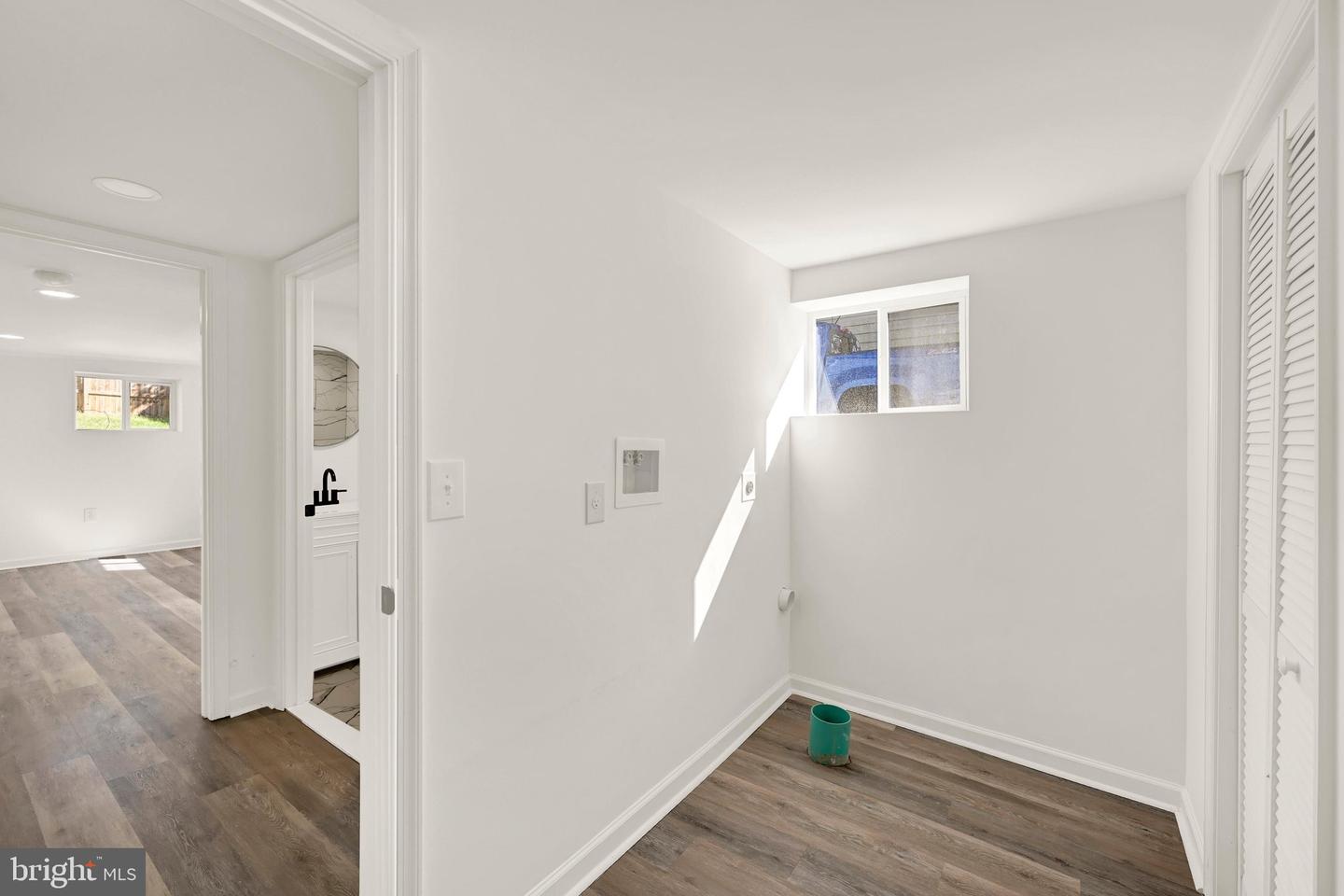 2604 Roselawn Ave Property Photo 25