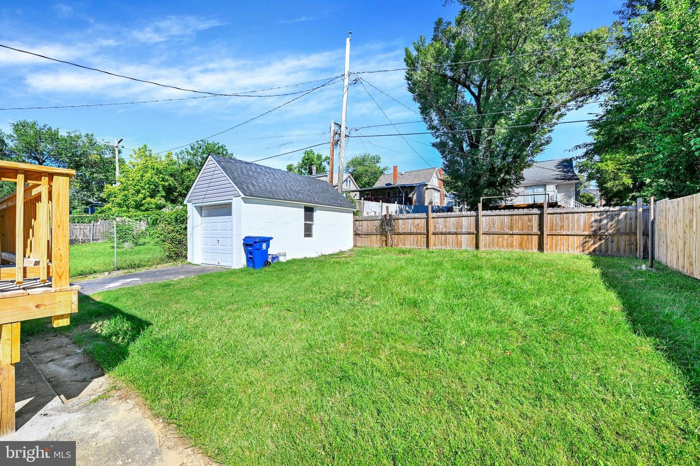 2604 Roselawn Ave Property Photo 30