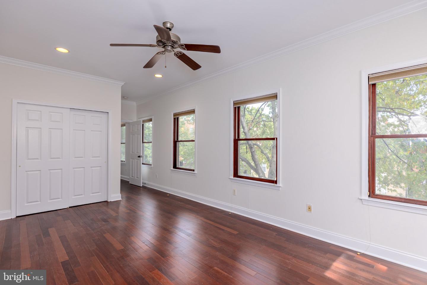 121 E Fort Ave Property Photo 22