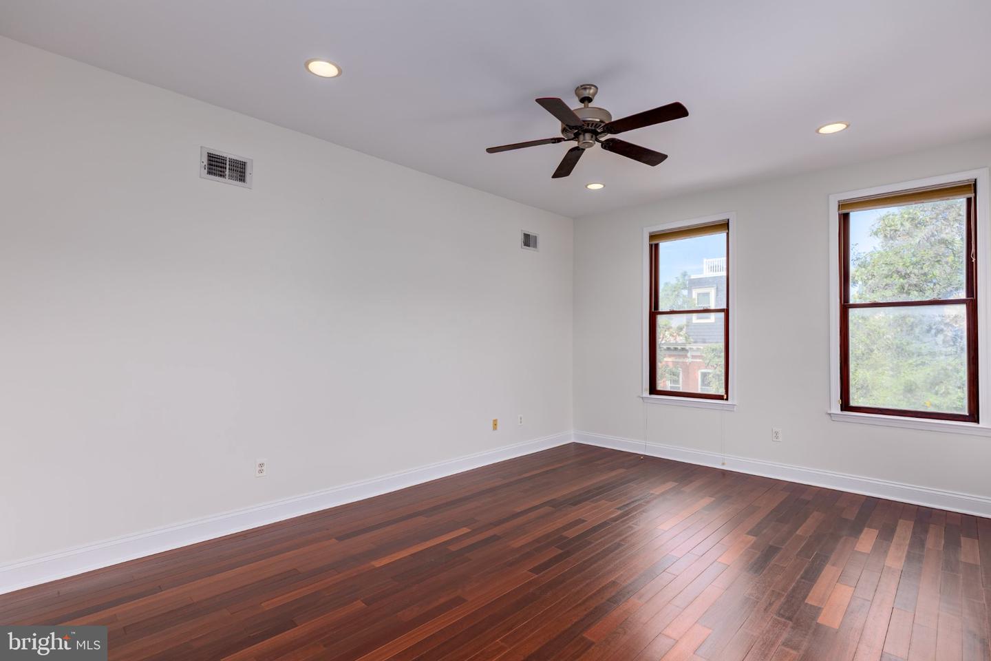 121 E Fort Ave Property Photo 25