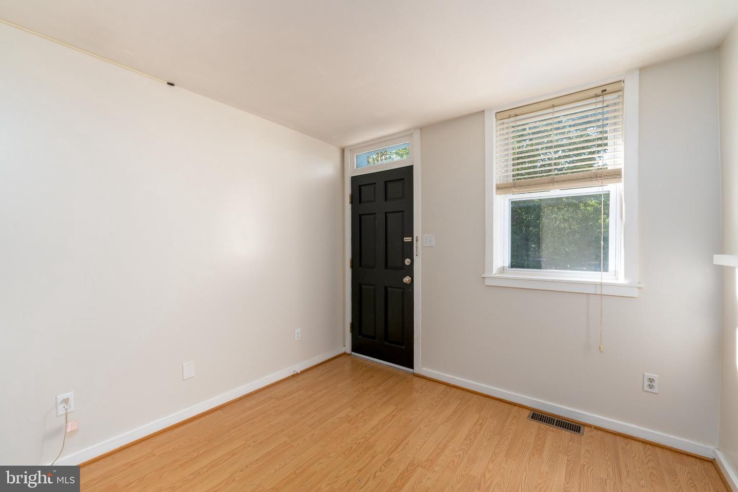 666 Melvin Dr Property Photo 2