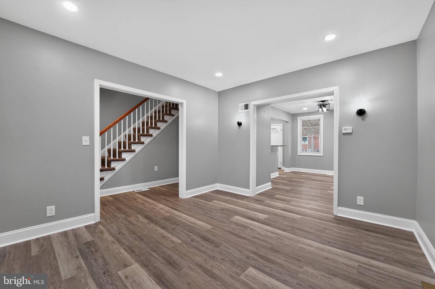3544 Lyndale Ave Property Photo 5