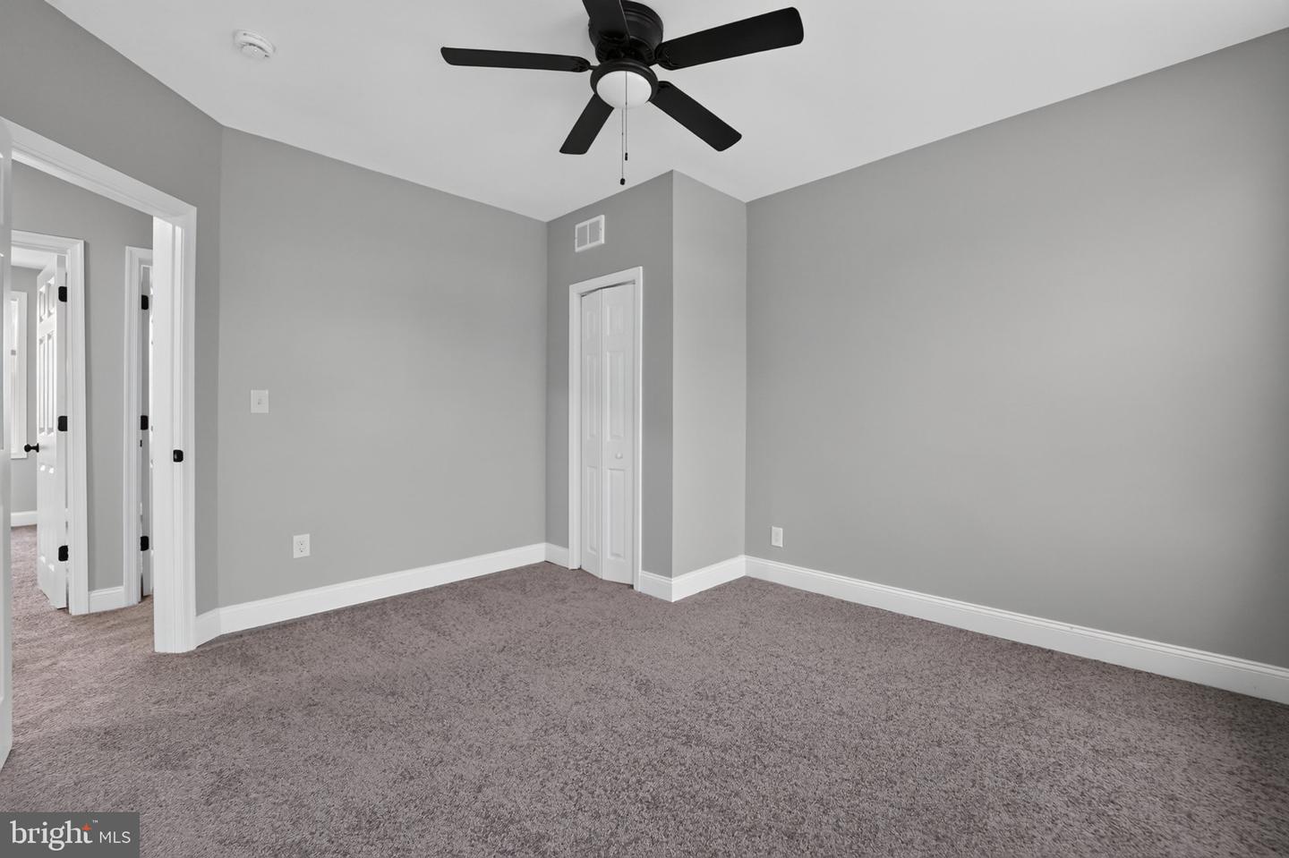 3544 Lyndale Ave Property Photo 38