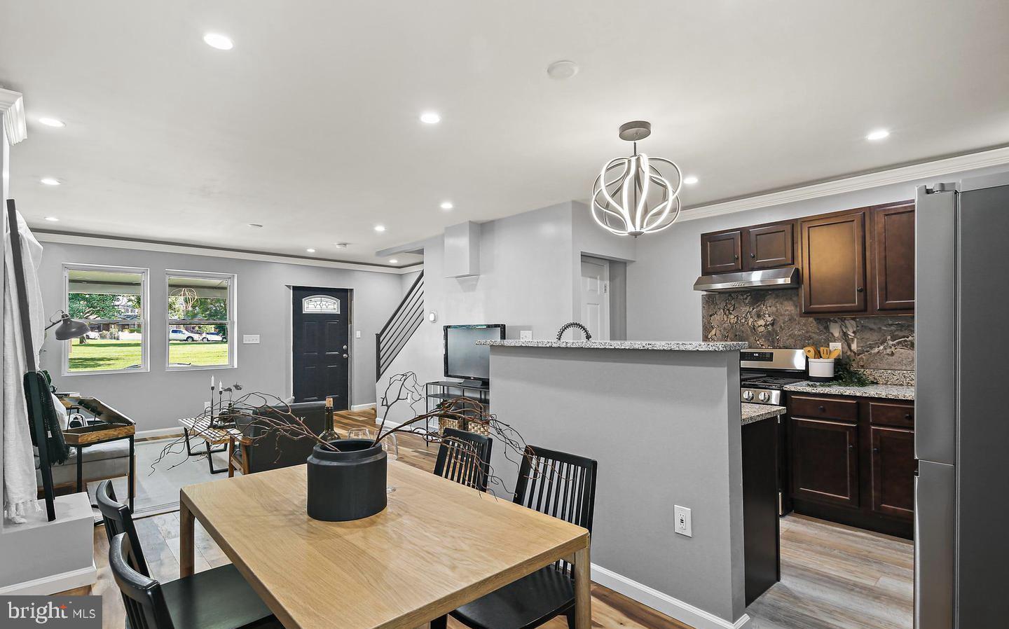 4518 Garden Dr Property Photo 10