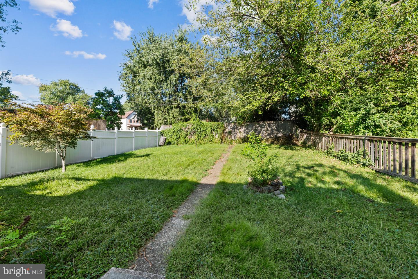 5906 Edna Ave Property Photo 40