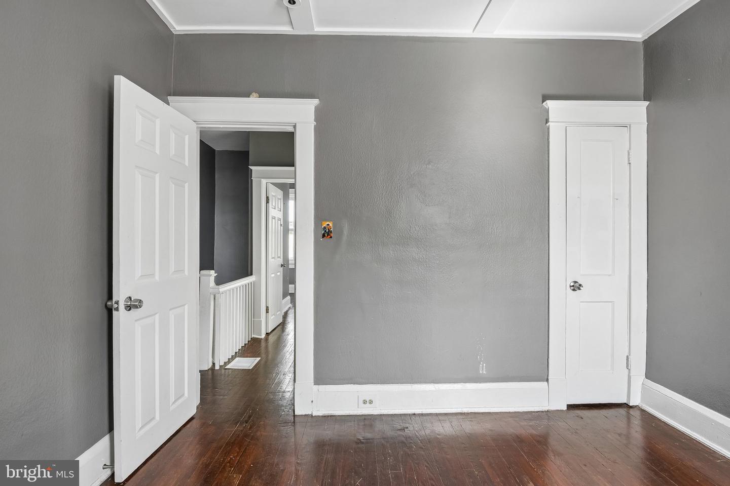 4251 Nicholas Ave Property Photo 23