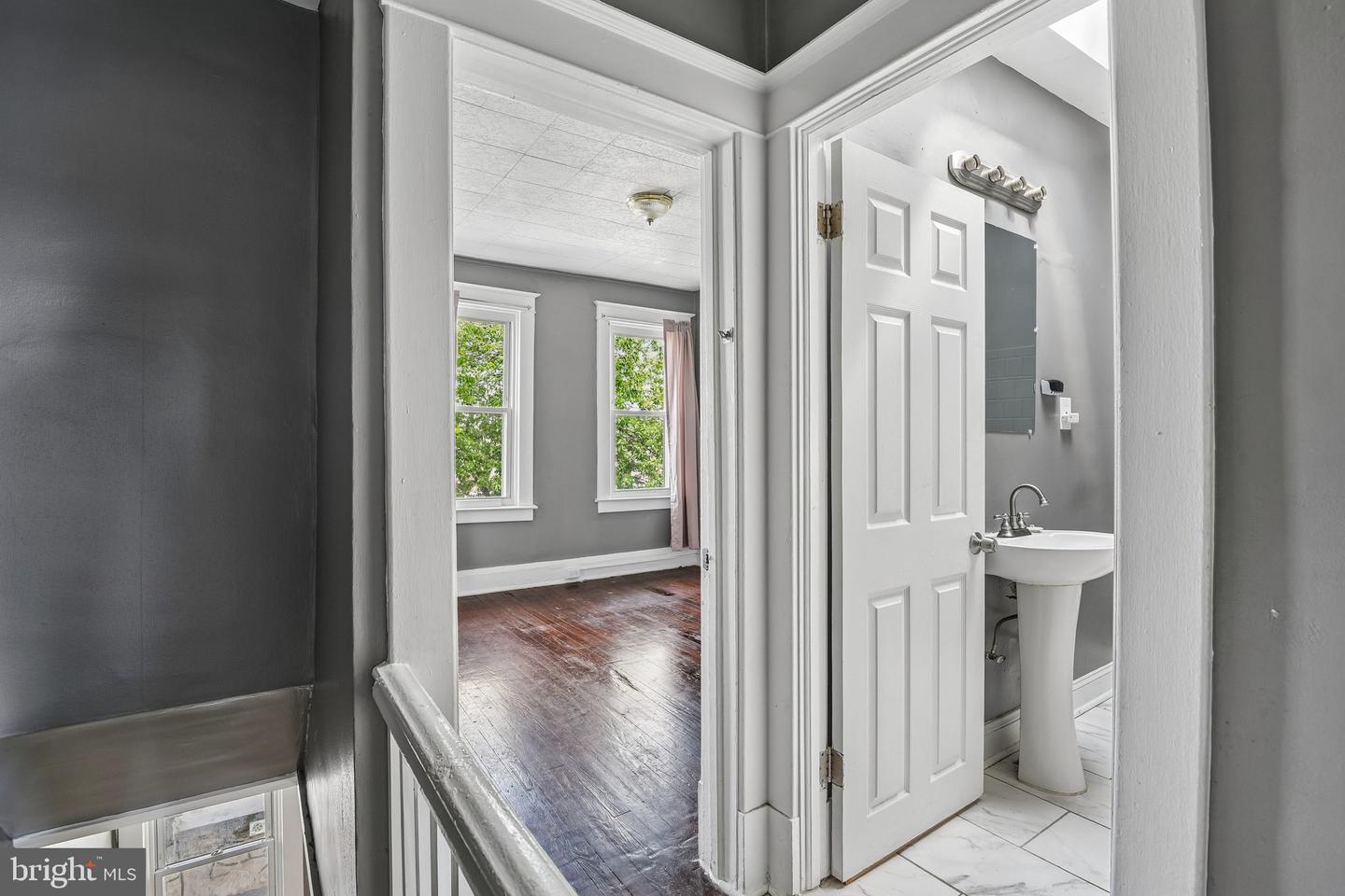 4251 Nicholas Ave Property Photo 26