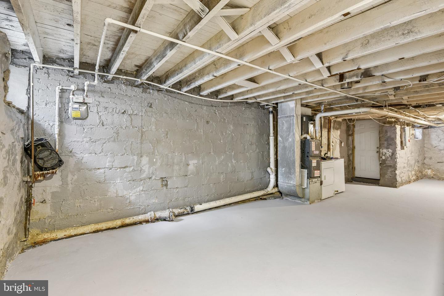 4251 Nicholas Ave Property Photo 28