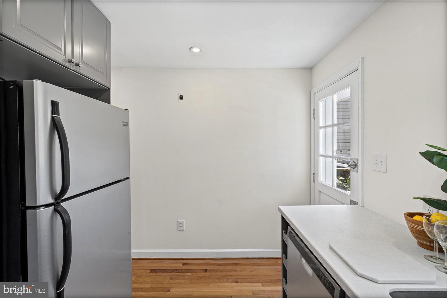 1504 William St Property Photo 15