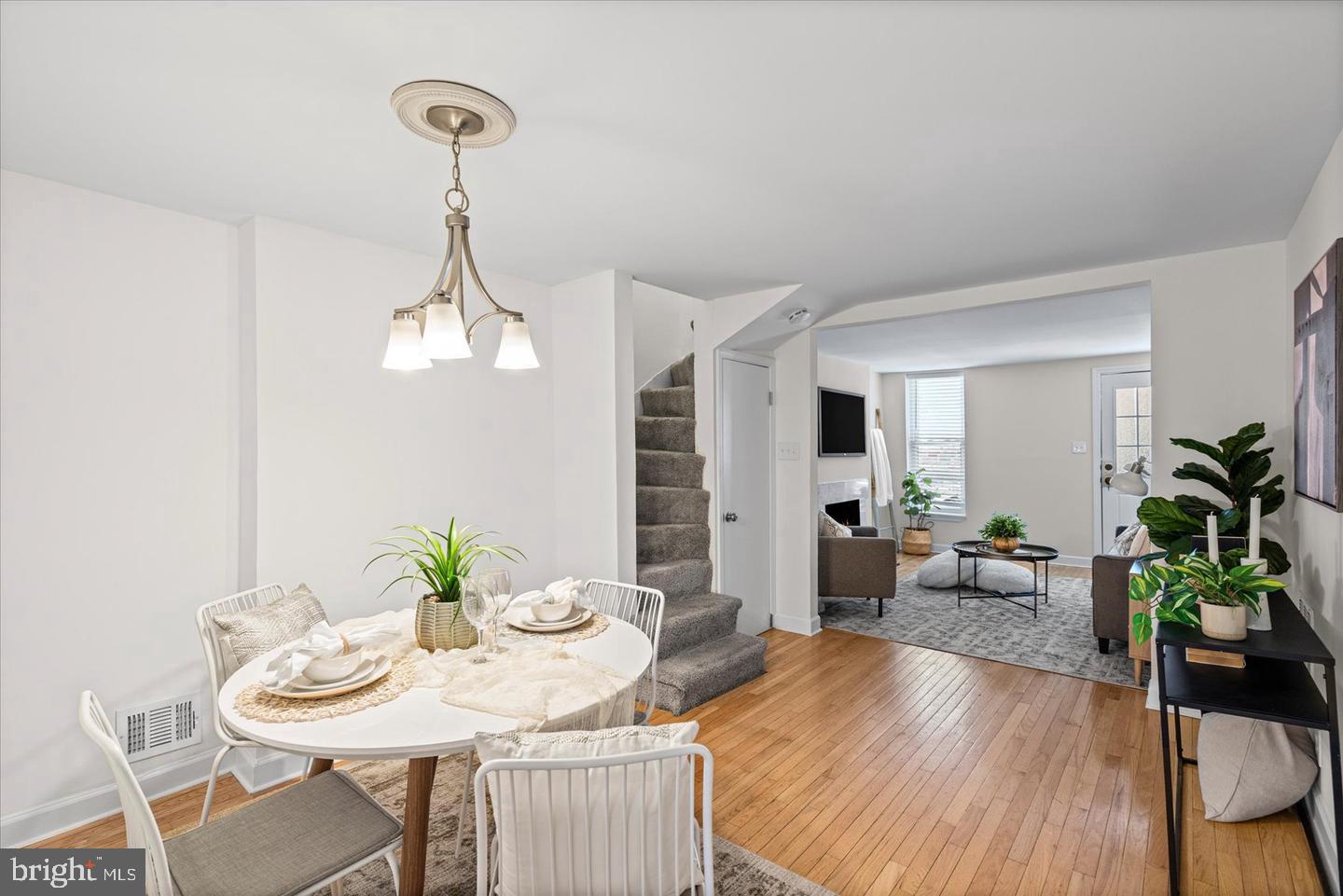 1504 William St Property Photo 19