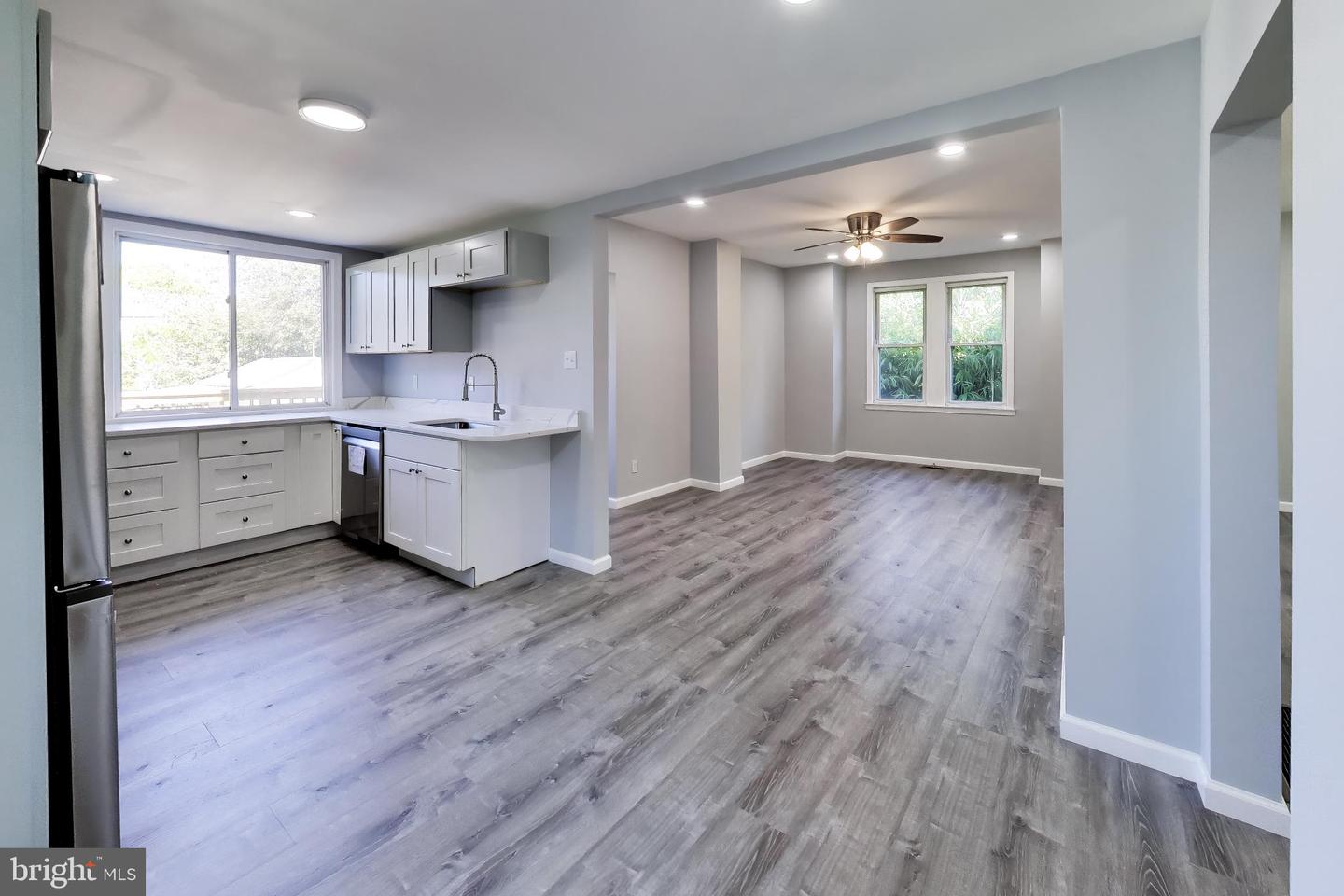 5312 Catalpha Property Photo 15