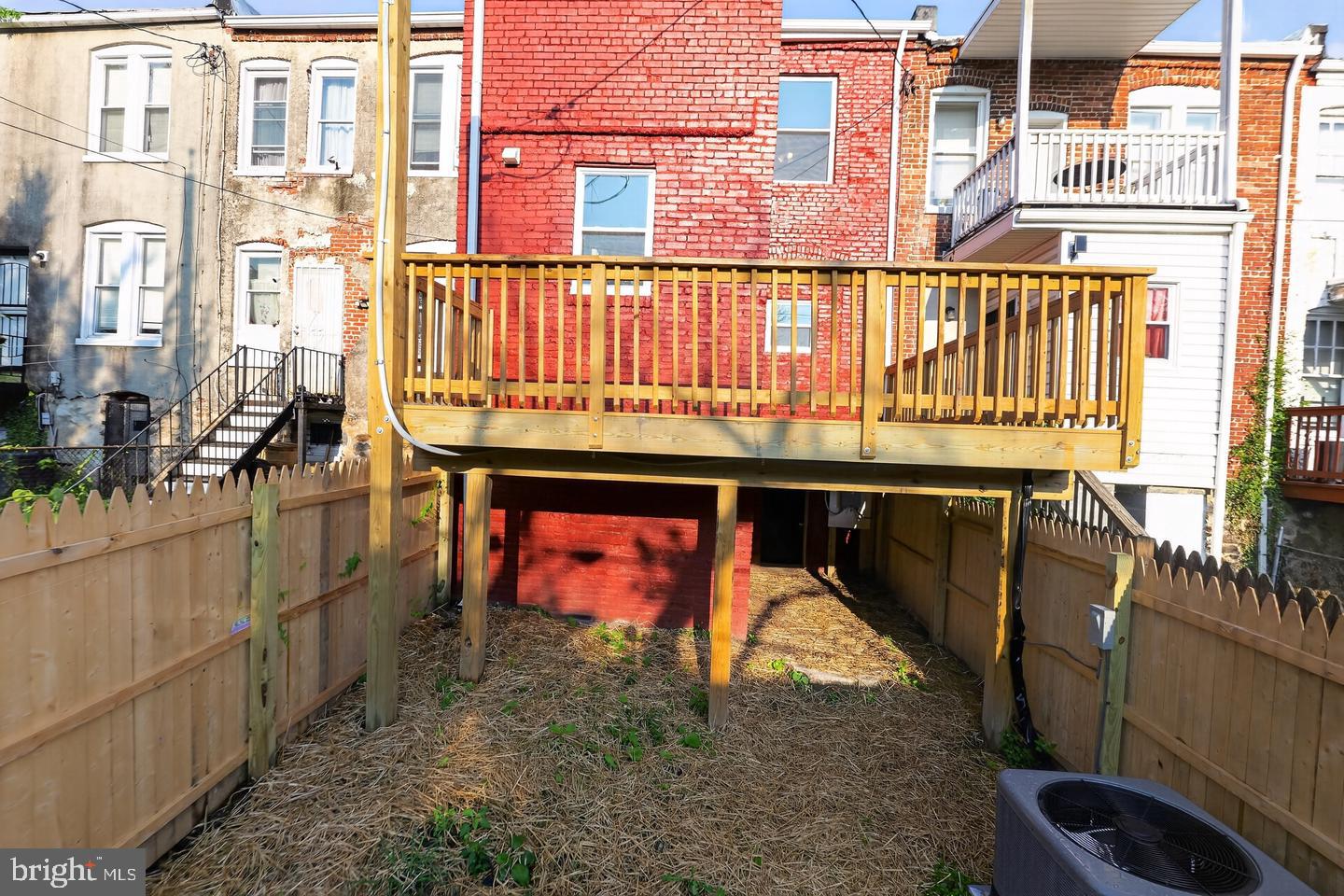 1613 N Longwood St Property Photo 31