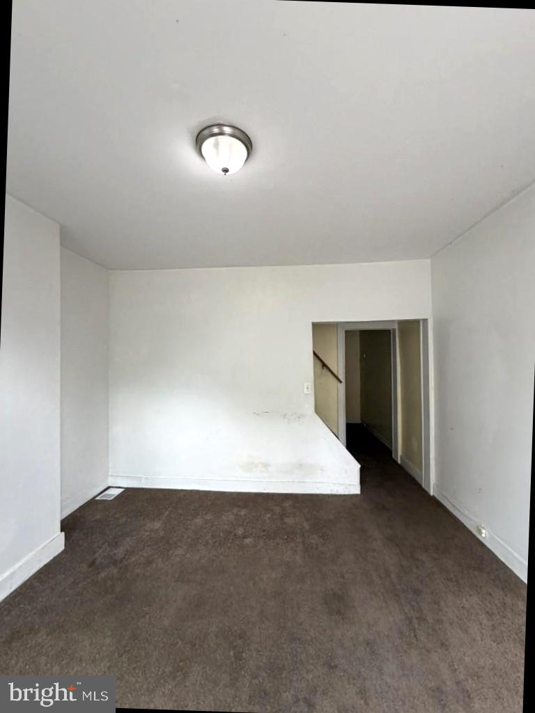 1758 Gorsuch Ave Property Photo 3