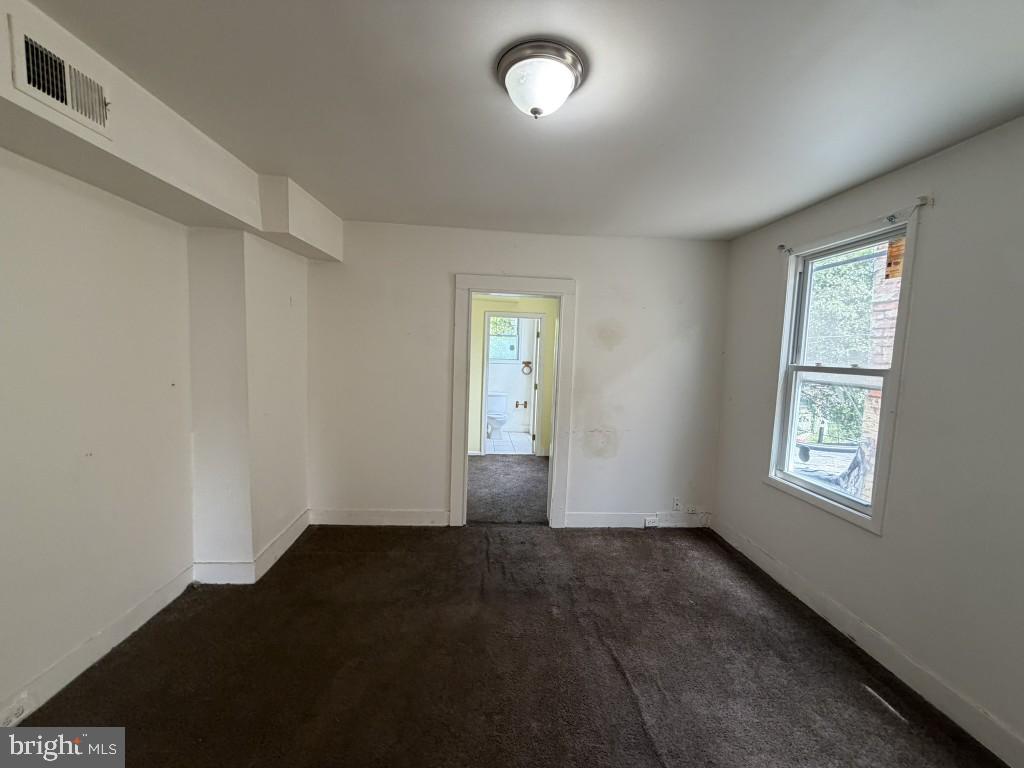 1758 Gorsuch Ave Property Photo 9