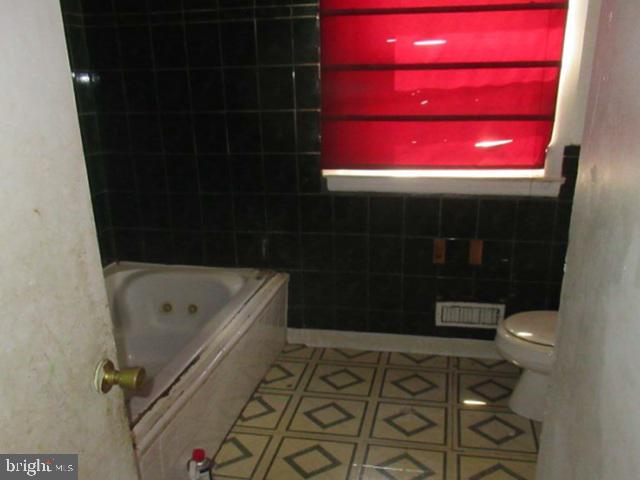 4812 Nurton Ave Property Photo 11