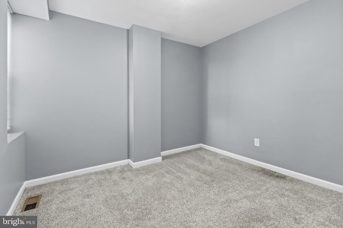 1629 E Oliver St Property Photo 14