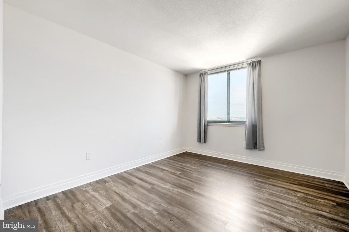 414 Water St #2809 Property Photo 15