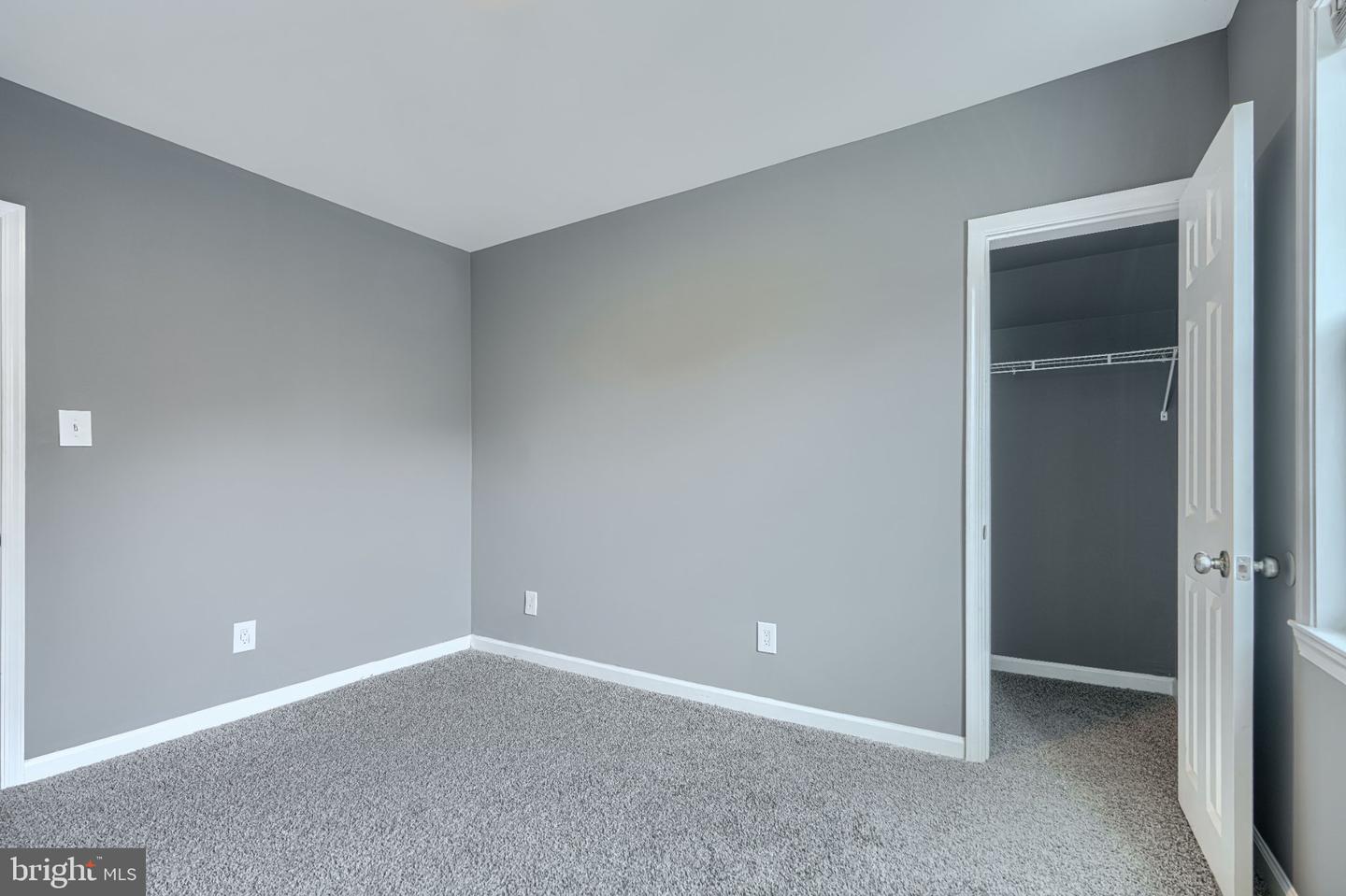 5502 Fernpark Ave Property Photo 34