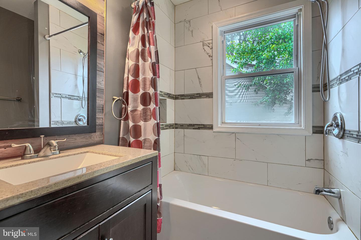 5502 Fernpark Ave Property Photo 39
