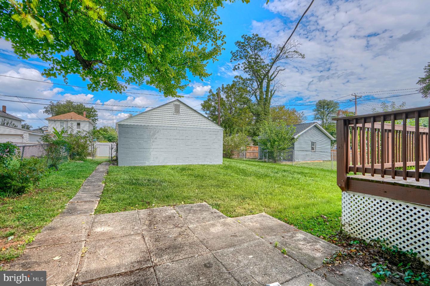 5502 Fernpark Ave Property Photo 53