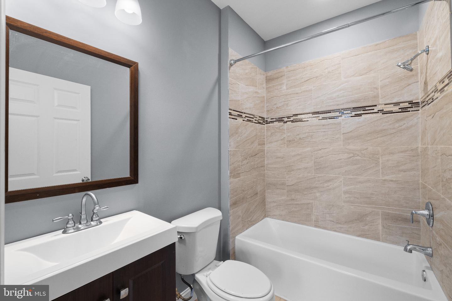1007 Bennett Pl Property Photo 19