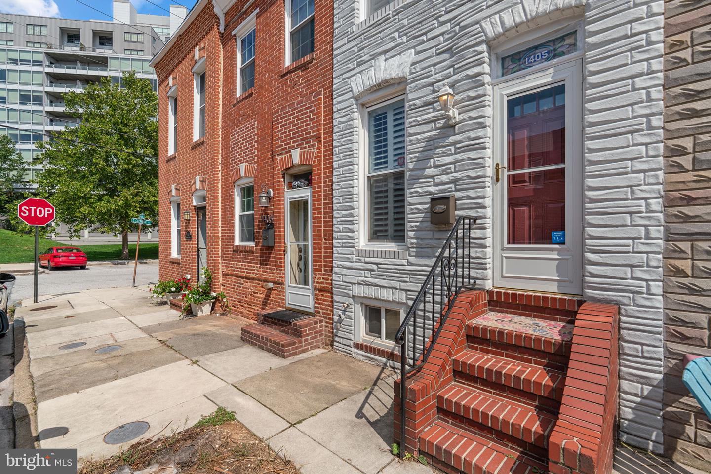 1405 Reynolds Property Photo 3