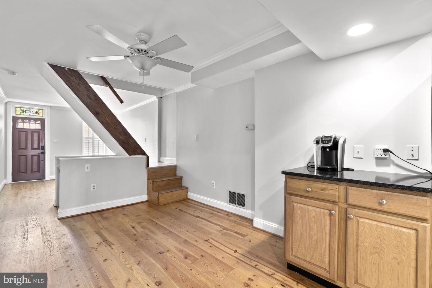 1405 Reynolds Property Photo 7