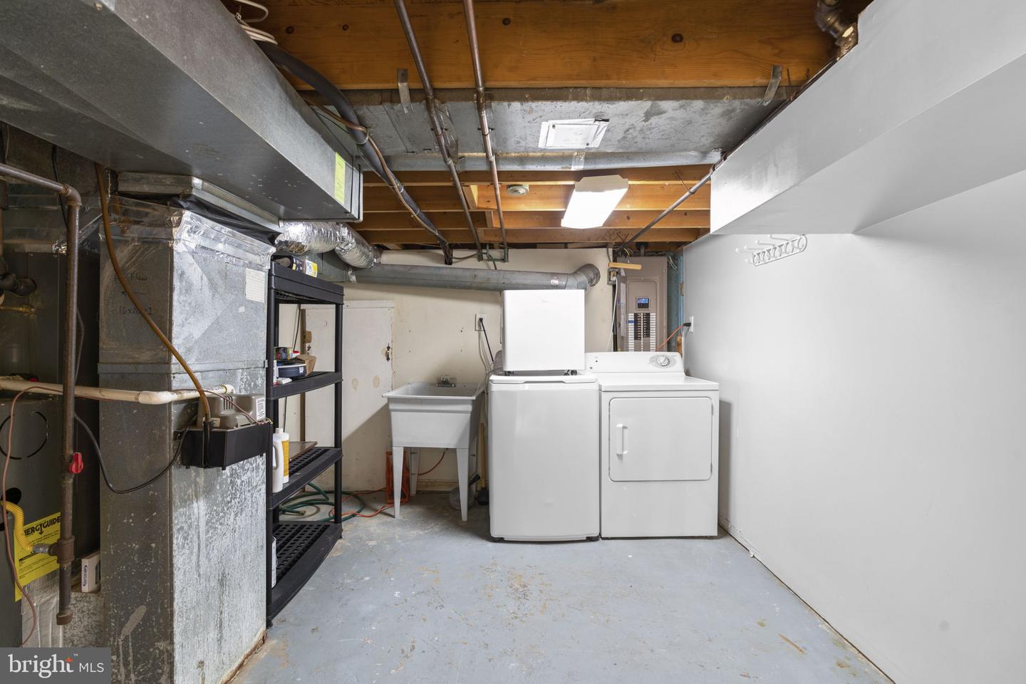 1405 Reynolds Property Photo 24