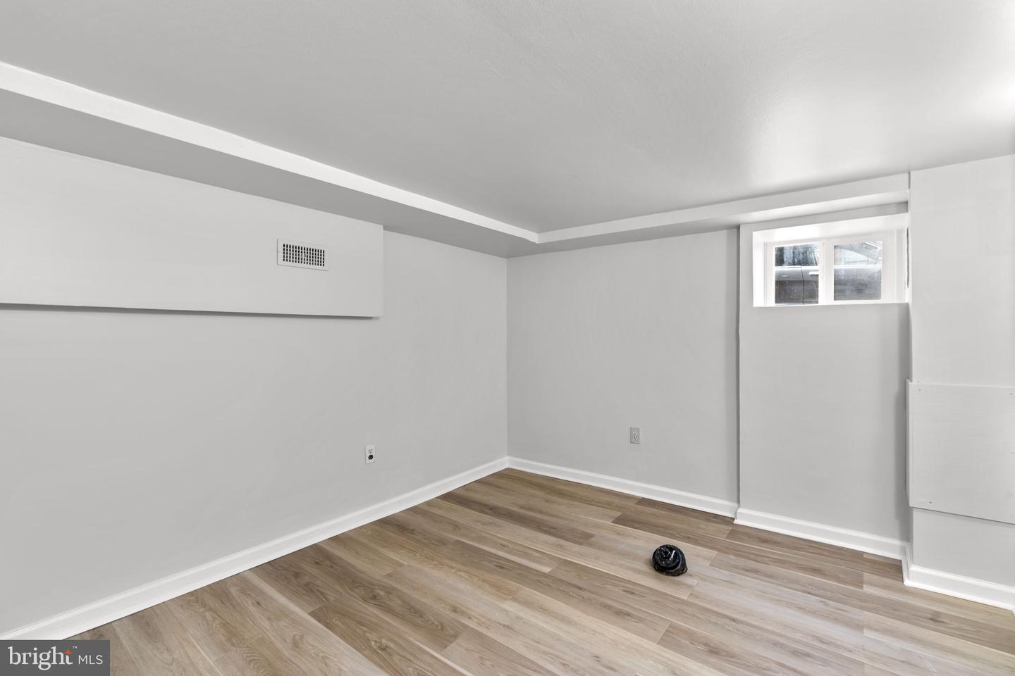 1405 Reynolds Property Photo 25