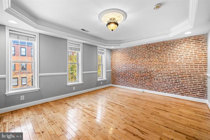 1412 S Hanover St Property Photo 17