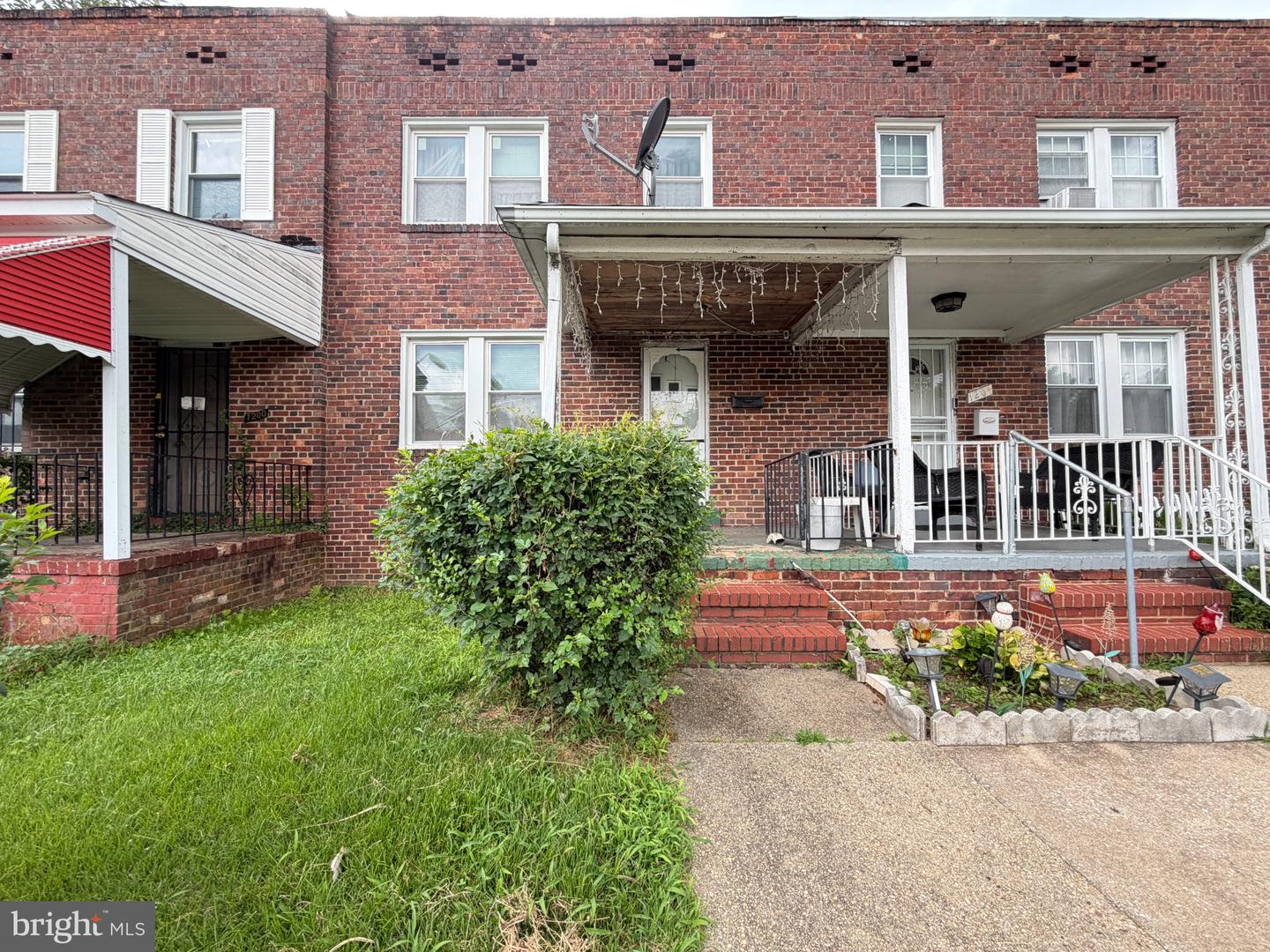 1202 Ashburton St Property Photo 2